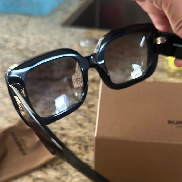 Burberry Black Oversized Sunglasses